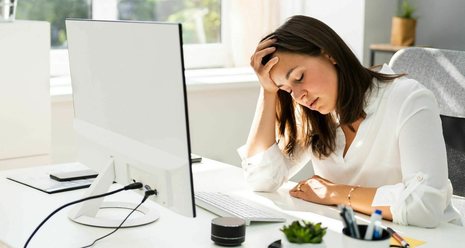 Procommun_Ways-to-destress-while-working-from-home_featured_image