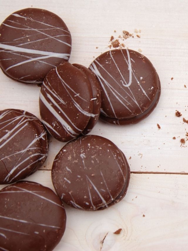 Phenomenoms – A New Vegan Chocolate Biscuit Range from Prodigy